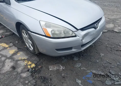 2003 Honda Accord 3.0 Ex z USA, uszkodzony, nr VIN 1HGCM82643A024237